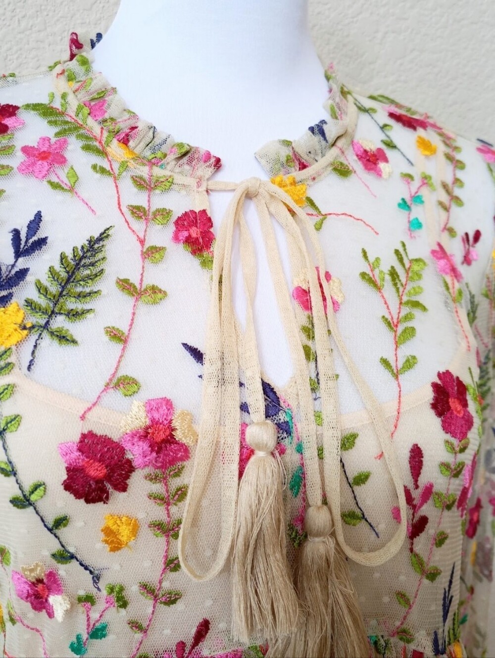 Sundance long-sleeve midi dress in cream with embroidered floral print - Picture 4 of 11